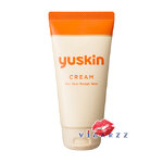 Yuskin A Family Medical Cream 80g ครีมสารพัดประโยชน์ สำหรับทุกคนในครอบครัว เป็นครีมที่ได้รับความนิยมมากในญี่ปุ่น ใช้ได้ตั้งแต่หน้าจรดปลายเท้า