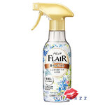 (ขวดสีฟ้า กลิ่น Flower & Harmony) Kao Flair Fragrance Styling Mist 270mL สเปรย์ฉีดผ้าเรียบ ลดรอยยับ แค่ฉีดที่เสื้อผ้าแล้วดึง ผ้าก็จะเรียบเนียนไม่ง้อเตารีด