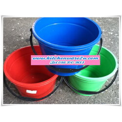 P06945 ถังน้ำ B-10 สี (24.5*24.5*16.5 cm) (ราคาส่งต่อ 12 โหล: 144 ใบ:เฉลี่ย 180 บาท/โหล)