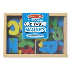 ตัวอักษรแม่เหล็กปลอดสารพิษ Melissa & Doug 52 Wooden Alphabet Magnets