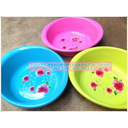 P06650 กะละมัง วงรี สีหวาน พิมพ์ลาย สำหรับขาย 25 บาท (ราคาส่งต่อ 1 มัด:6 โหล: โหลละ 210 บาท)