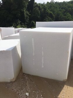 หินอ่อน สโนว์ไวท์ บล็อค แกะสลัก ราคาต่อ1คิวบิกเมตร