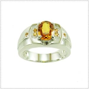 แหวนพลอยบุษราคัม (Yellow Sapphire)