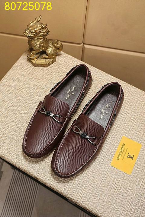 รองเท้า lv men แบบอีกเยอะกดดูด้านในค่ะ size 38-44 ,45 มีบางแบบ