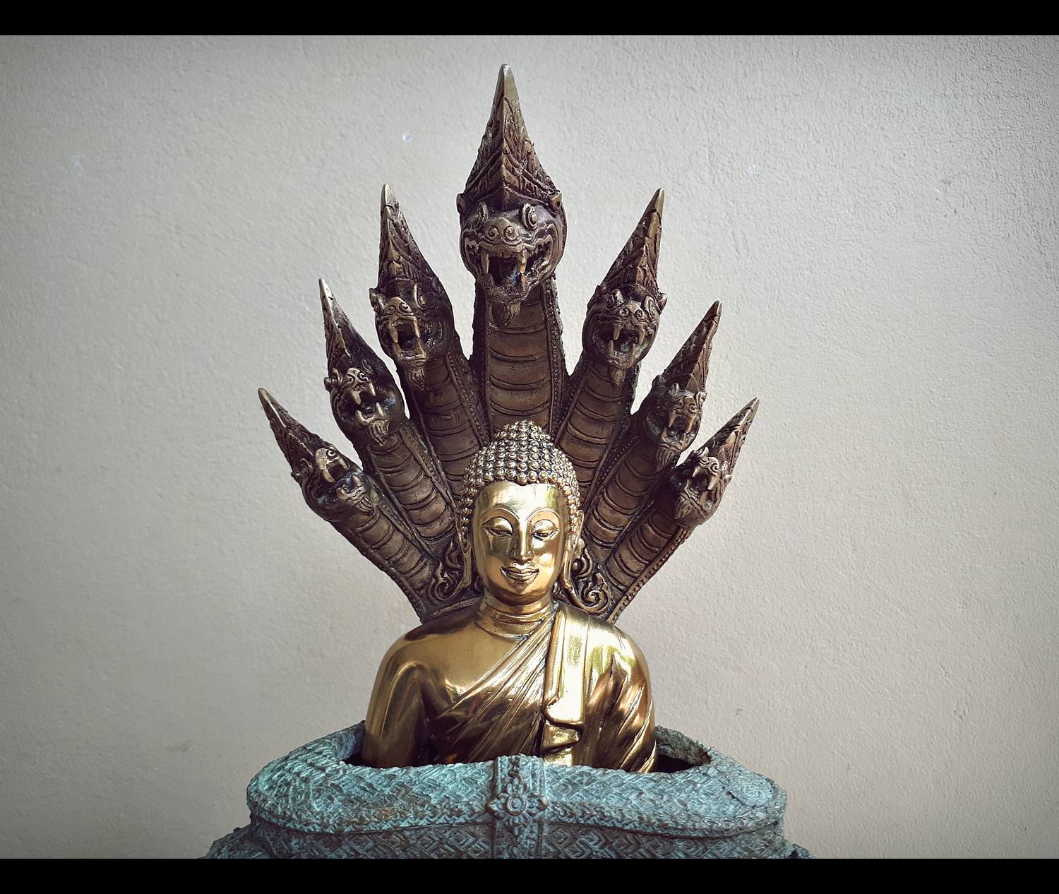 รูปหล่อ พระพุทธเจ้า ปางพระนาคปรก (พญานาค7หัว) เนื้อทองเหลือง ปี2562 (พระหน้าตัก5นิ้ว ฐาน7นิ้ว สูง8นิ้ว) #รับประกันแท้