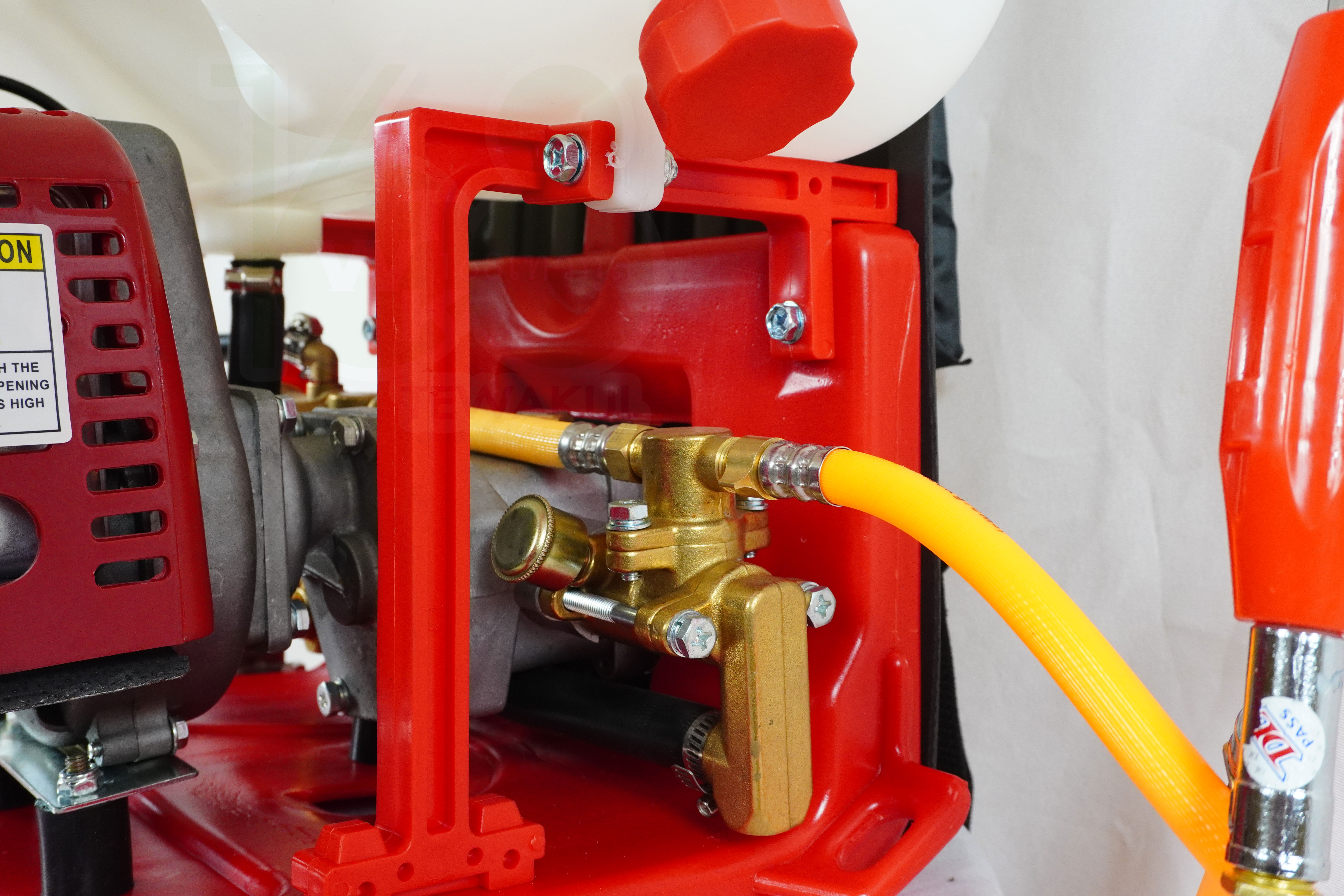 เครื่องพ่นยาสะพายหลัง D-Star รุ่น DL-767