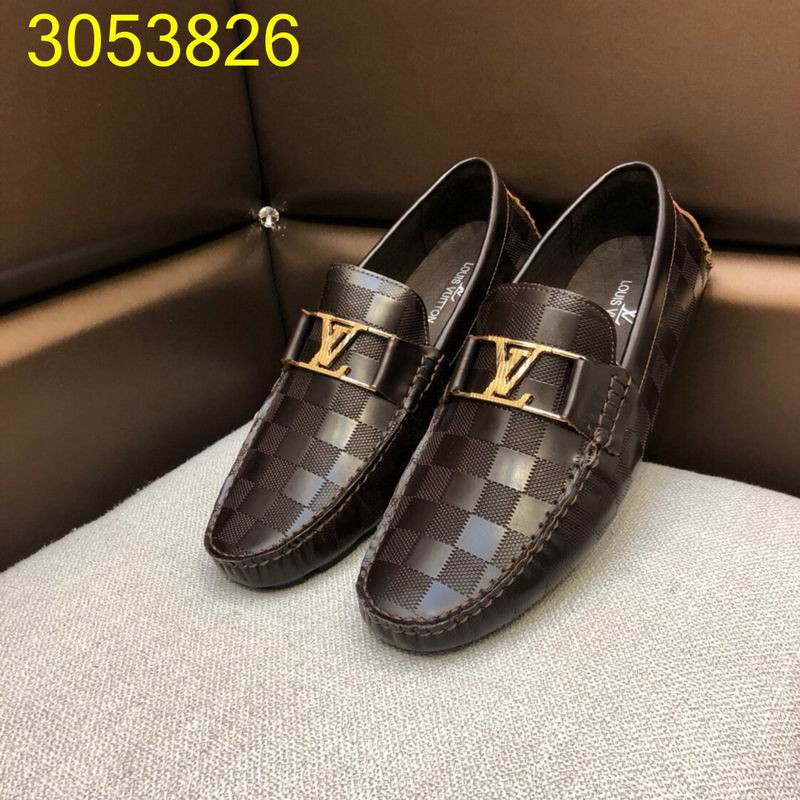 รองเท้า lv men แบบอีกเยอะกดดูด้านในค่ะ size 38-44 ,45 มีบางแบบ