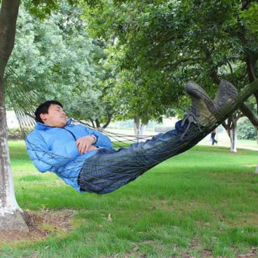 เปลญวณเชือกถักแบบตาข่าย