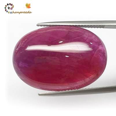 Burmese Cabochon Ruby พลอยแดงหลังเบี้ยพม่า รูปไข่หลังเบี้ย หนัก 36.62 กะรัต สีแดงเข้ม อมม่วงนิดๆค่ะ ความสะอาดภายในจะมีตำหนิค่ะ หน้ากว้าง