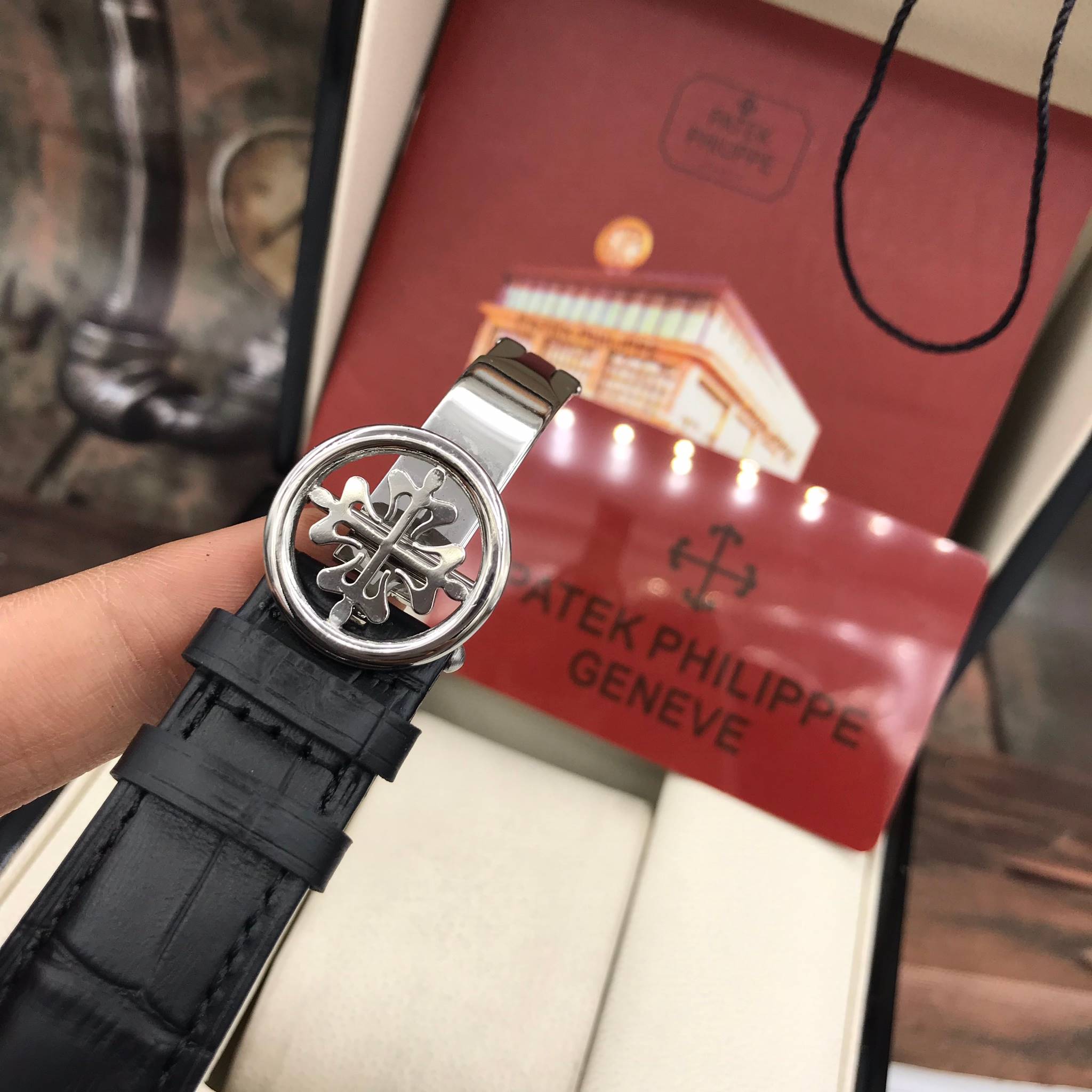 นาฬิกา Patek Philippe สีเงิน หน้าขาว งานเกรด Top Mirror Swiss