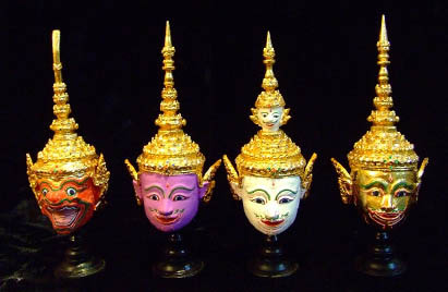 หัวโขนจำลอง ขนาดจิ๋ว รูปพระ.. รูปลิง กว้าง 4 นิ้ว พร้อมขาตั้ง งานละเอียด ประณีต