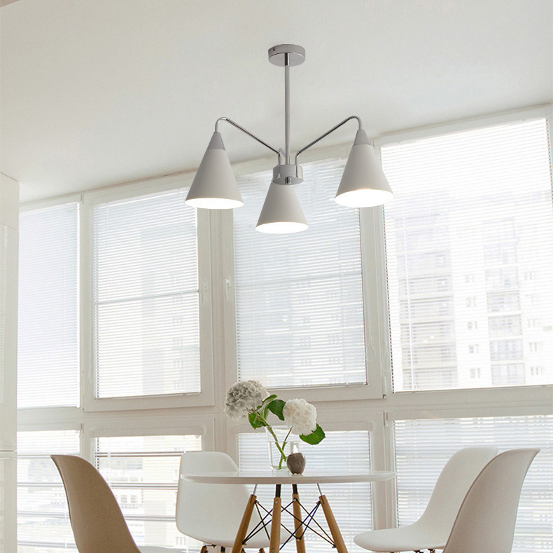 โคมไฟแขวนเพดานโป๊ะโคมทรงกรวยสไตล์โมเดิร์น โครงสีเงินโป๊ะโคมสีขาว [NM9991]