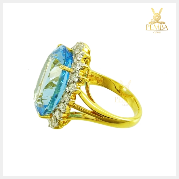 แหวนสวิสบลูโทแพซแท้ ทองแท้ เพชรแท้(สามารถสั่งทำได้ค่ะ)