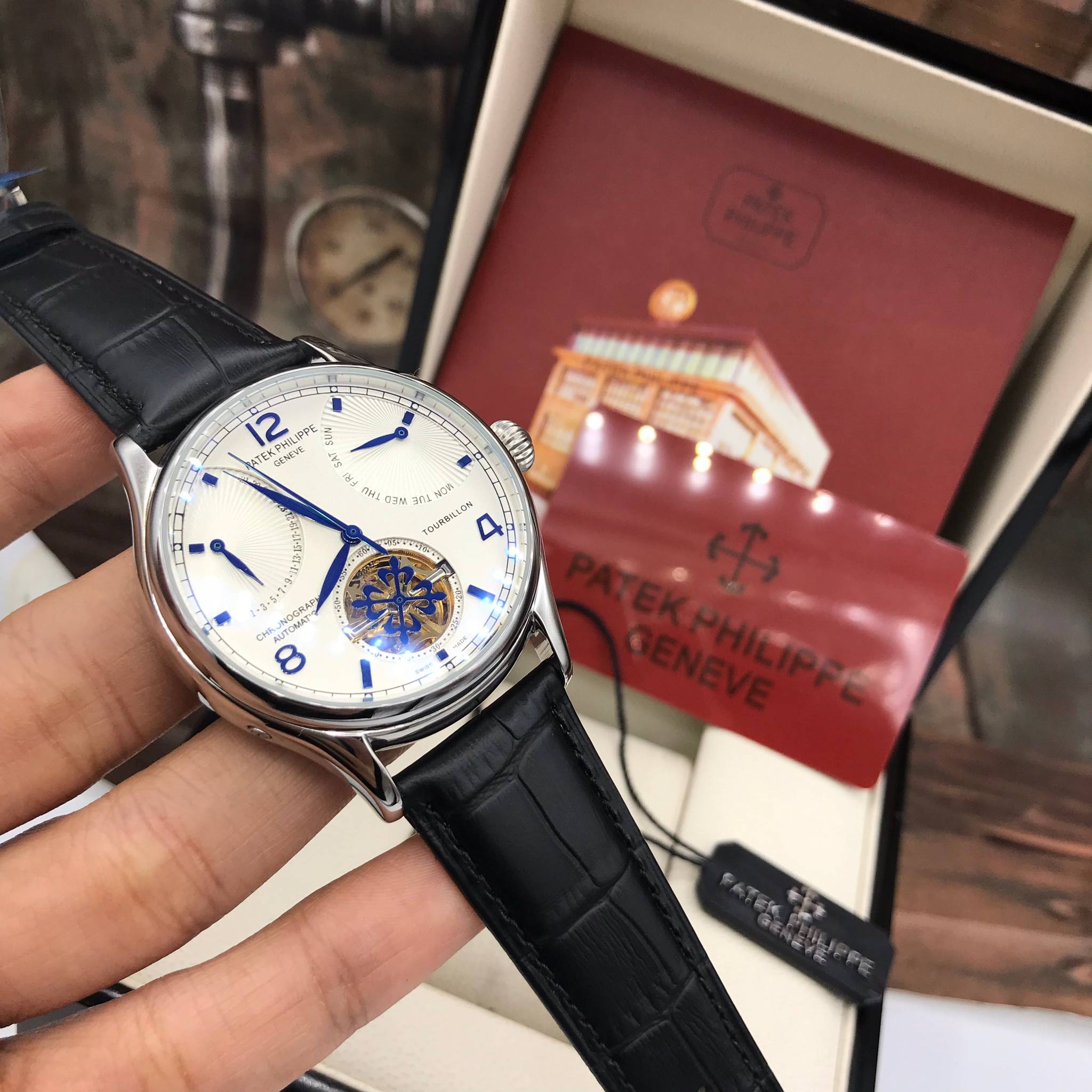 นาฬิกา Patek Philippe สีเงิน หน้าขาว งานเกรด Top Mirror Swiss