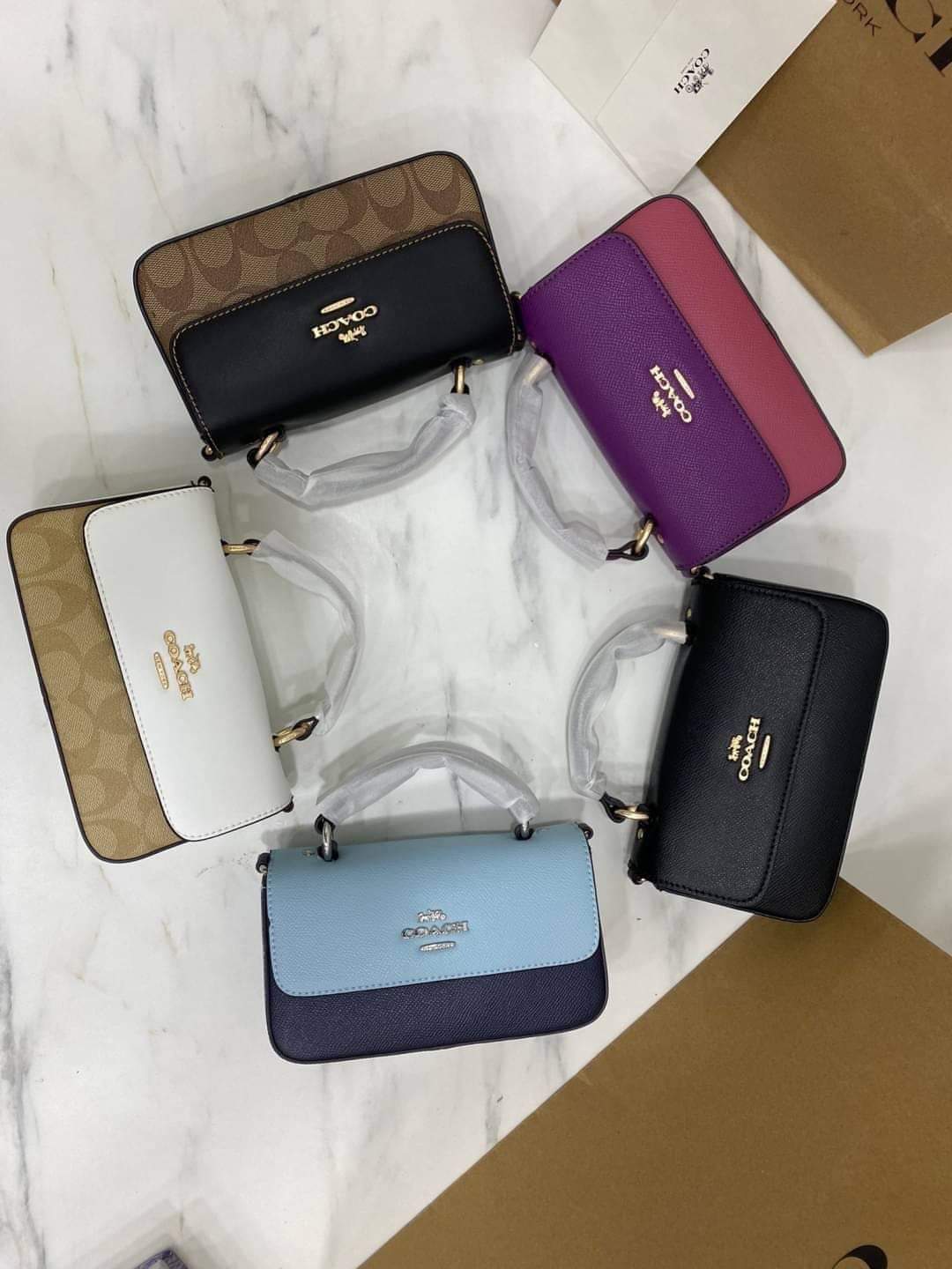 Coach MINI JOSIE TOP HANDLE CROSSBODY (แอดไลน์ก่อนสั่งซื้อ)