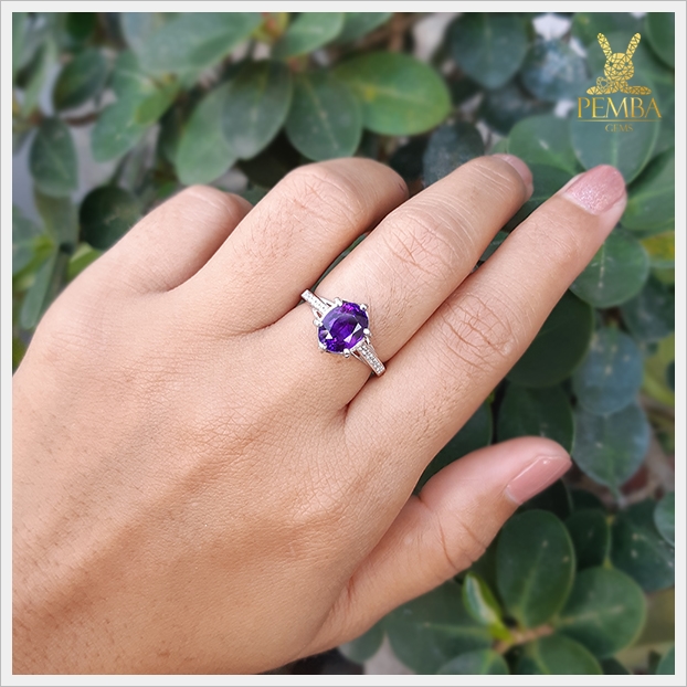 แหวนอเมทิสต์แท้ อัญมณีสีม่วงสดสวย เพิ่มเสน่ห์บนนิ้ว