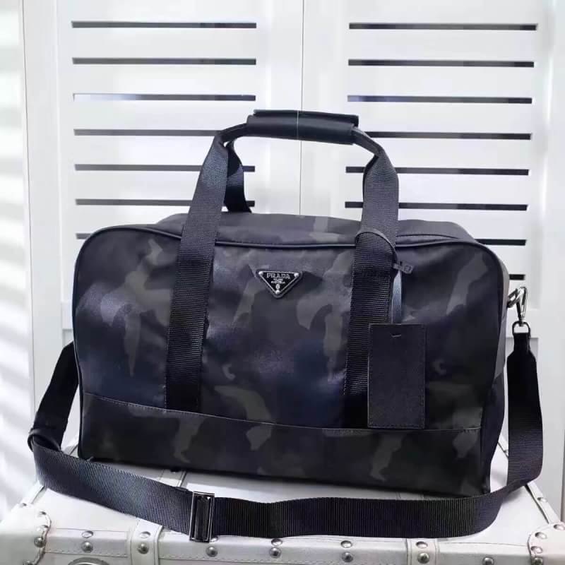 กระเป๋าเดินทาง pd nylon travel bag ลายทหาร 43x26 cm