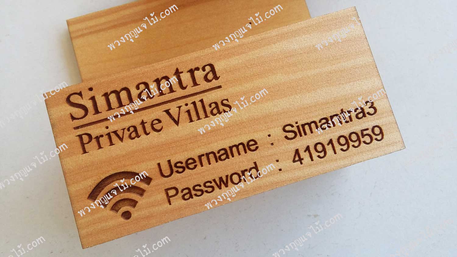 ป้ายไม้ตั้งโต๊ะต้อนรับ ป้ายหมายเลขโต๊ะอาหาร