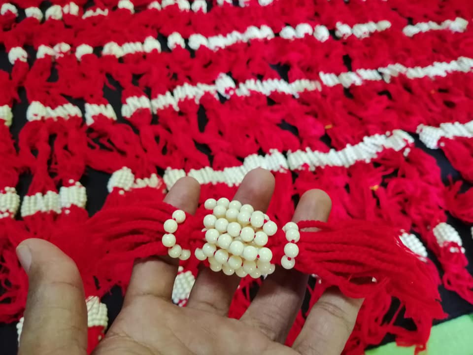 สร้อยข้อมือ ด้ายแดง สีแดง สีชมพู สีเขียว สีอื่น (ขายปลีก ขายส่ง) (งานถักทำมือ เส้นใหญ่หนา)