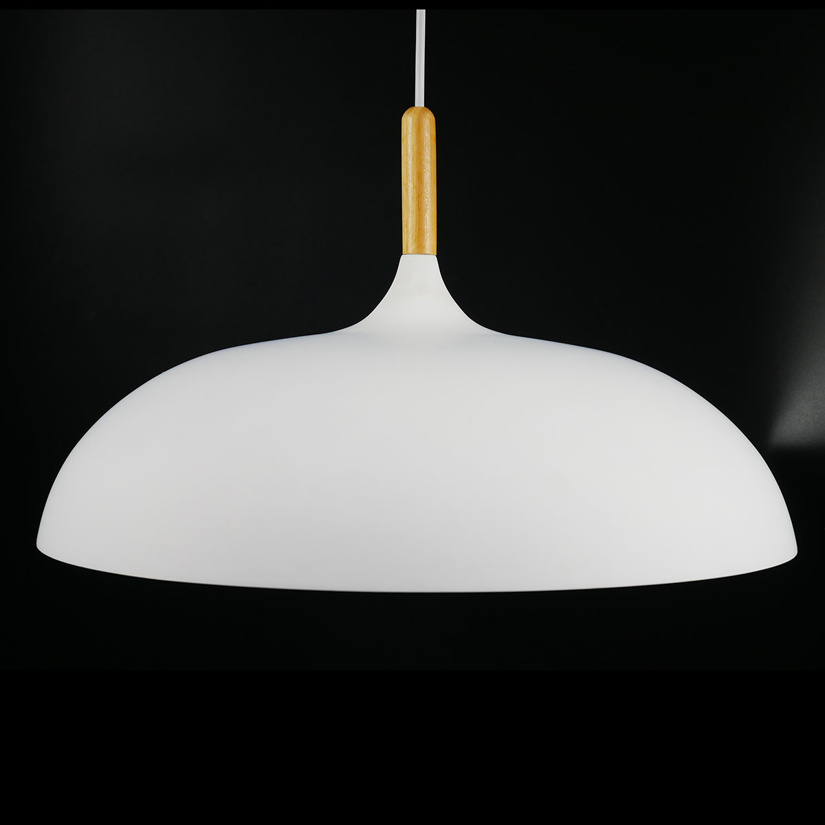 โคมไฟห้อยเพดานนอร์ดิกหัวไม้ 45cm