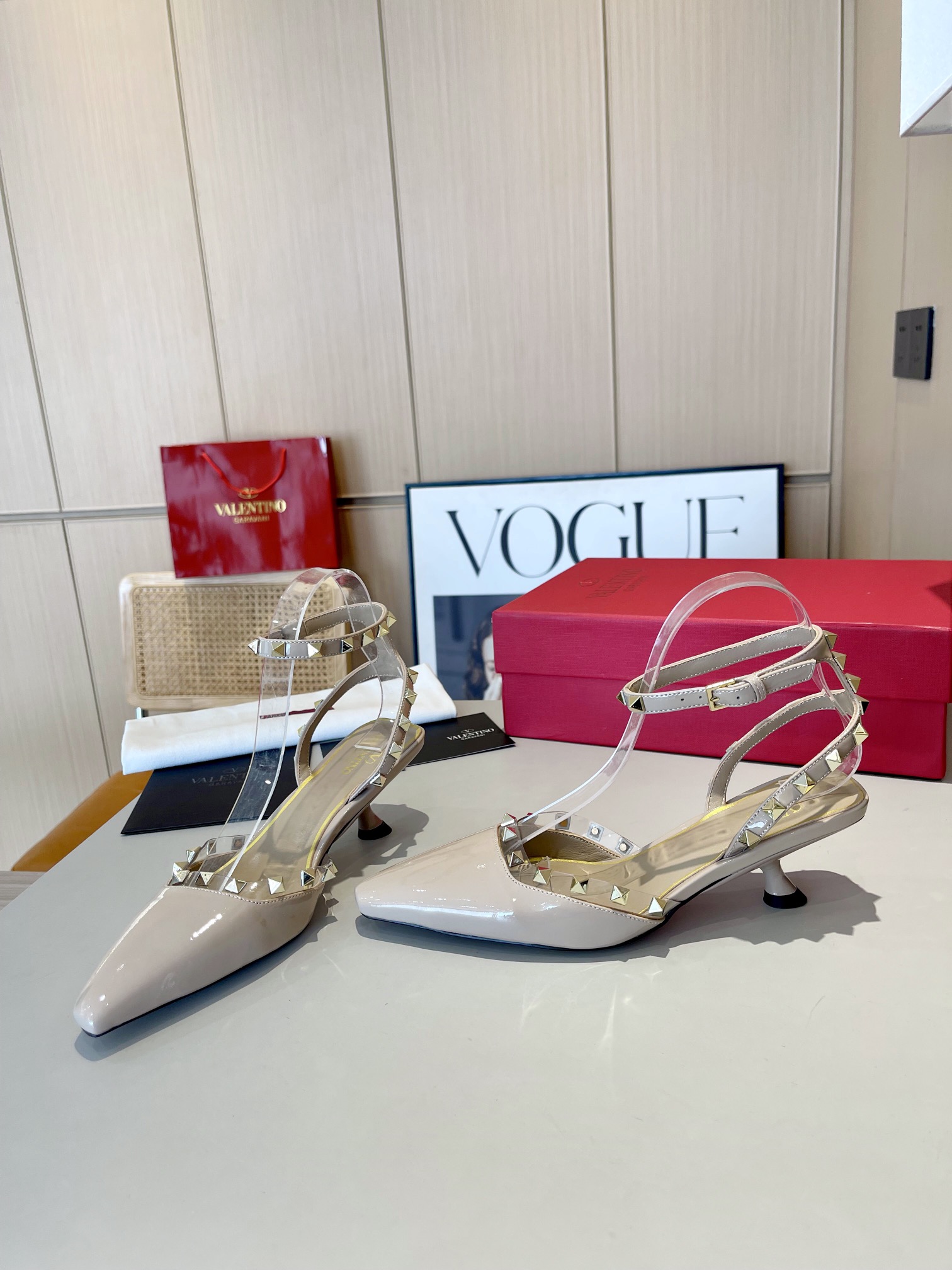 รองเท้า valen หนังแท้ size 34-42 สูง 5 cm พื้นยาง 2990 พื้นหนัง 3500