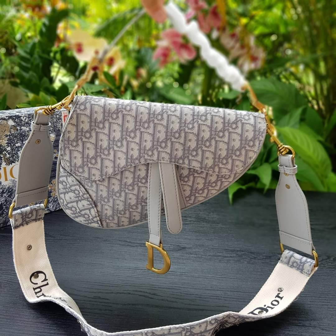 CHRISTIAN DIOR BAG VIP GIFT (แอดไลน์ก่อนสั่งซิ้อ)