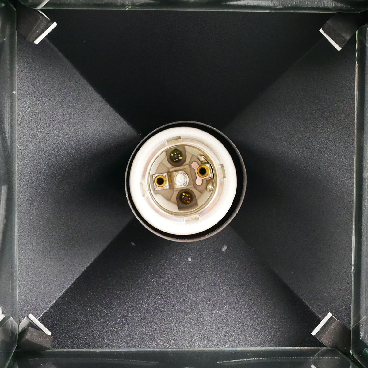 โคมไฟติดผนัง Continental สีดำ [ST-3608]