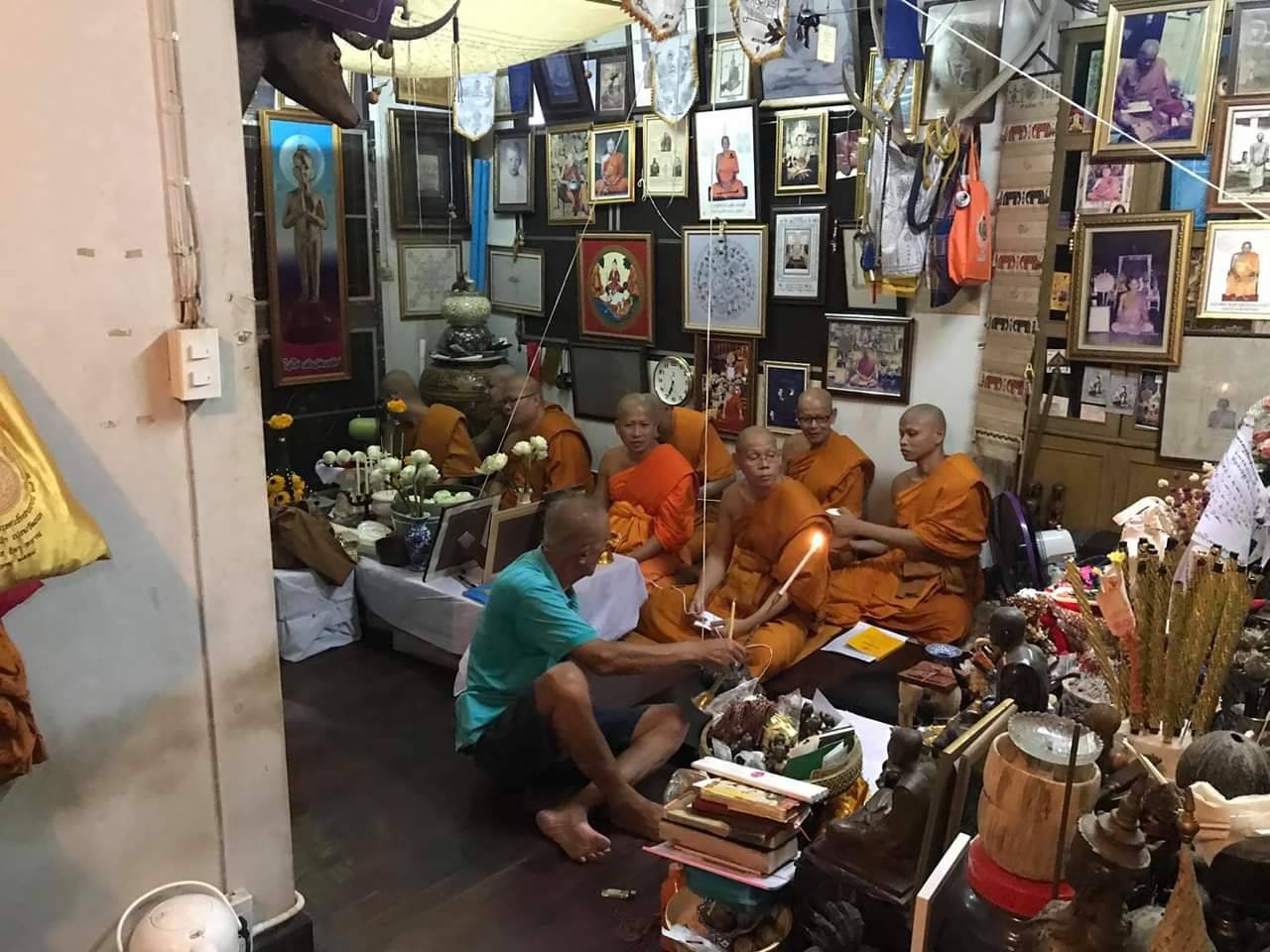 เหรียญทำน้ำมนต์ 7ขัน ฤาชา8ทิศ เนื้อทองแดง (ชุบทองคำ เพิ่มเติม) (ตำรับตำราวิชา พระอาจารย์ชาญณรงค์ อภิชิโต) ปี2561