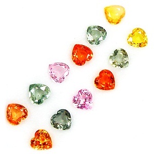 Fancy Heart Earring 4m พลอยหัวใจ จัดเซ็ทต่างหู จำนวน 6 คู๋ หนัก 3.73 กะรัต ขนาดโดยเฉลี่ย 4 มิล สีส้ม เขียว เหลือง ชมพูอ่อน เนื้อสะอาดใสไม่มีตำหนิ