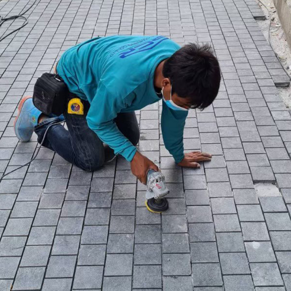 cobble stone หินแกรนิตขาวไข่มุก White Pearl Granite พื้นผิว พ่นไฟปั่นแปรง