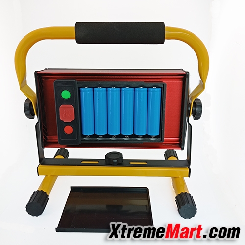 ไฟฉายสปอร์ตไลท์ 30W COB LED Floodlight Outdoor 2700 LM รุ่น WJ001-2 โคมและแกนหมุนได้ พร้อม Power Bank ในตัว