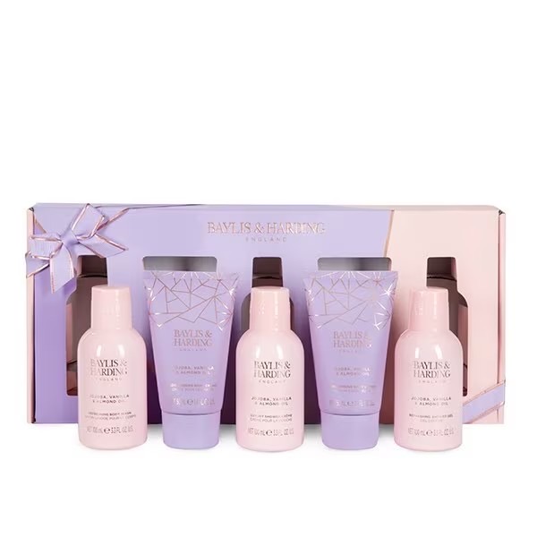 ชุดผลิตภัณฑ์อาบน้ำและบำรุงผิว BAYLIS & HARDING Luxury Bath & Body Gift Set