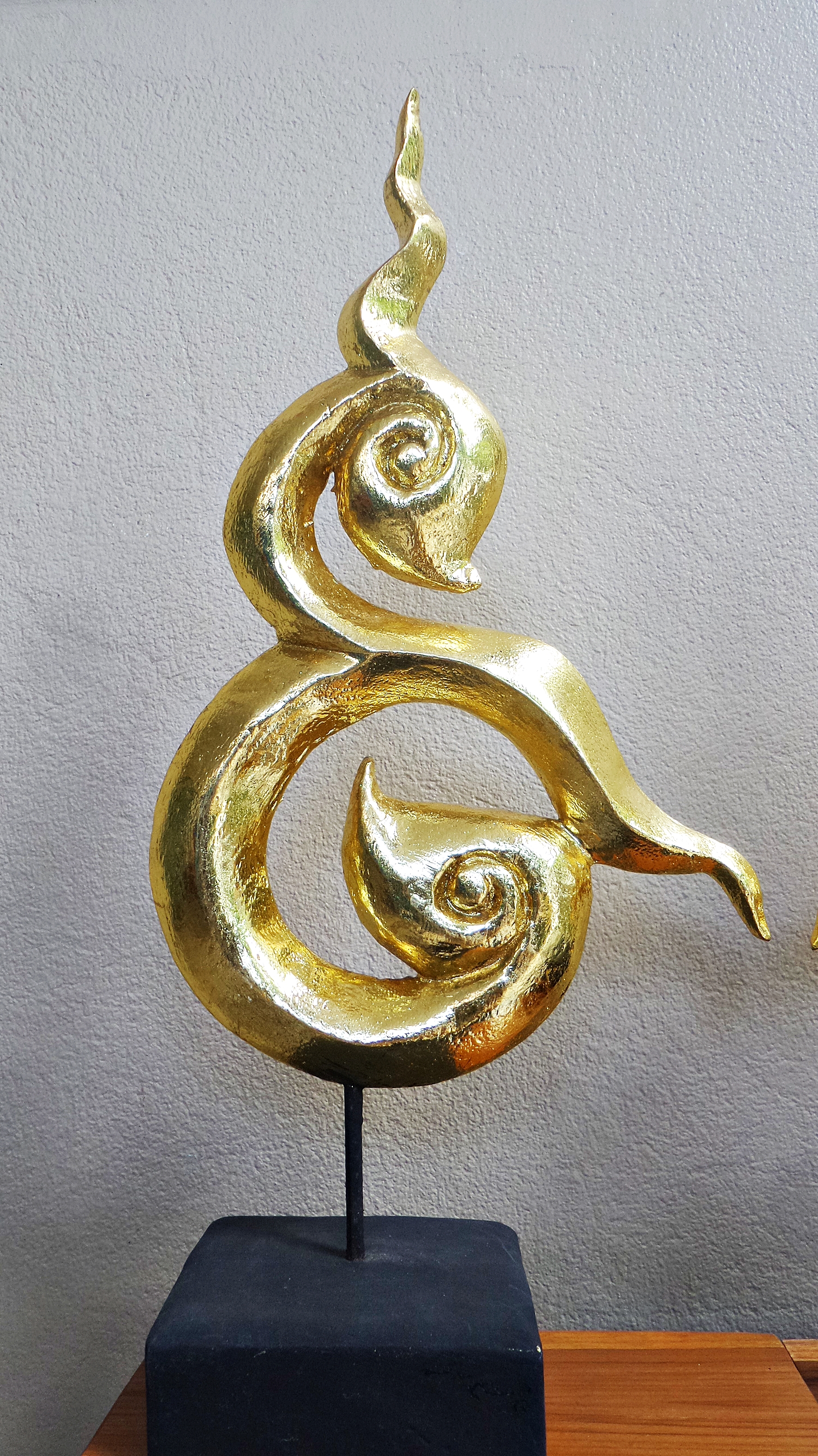 เลข 9 ไทยมหามงคล ในหลวง ร.9 โลหะปิดทองแท้ ตกแต่งประดับ (ขายปลีก ขายส่ง)