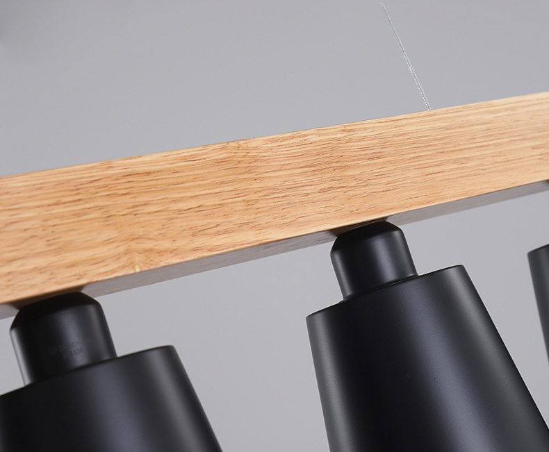 โคมไฟแขวนเพดานไม้ 5 ดวงทรงยาวโป๊ะโคมสีดำ SH-XD-003