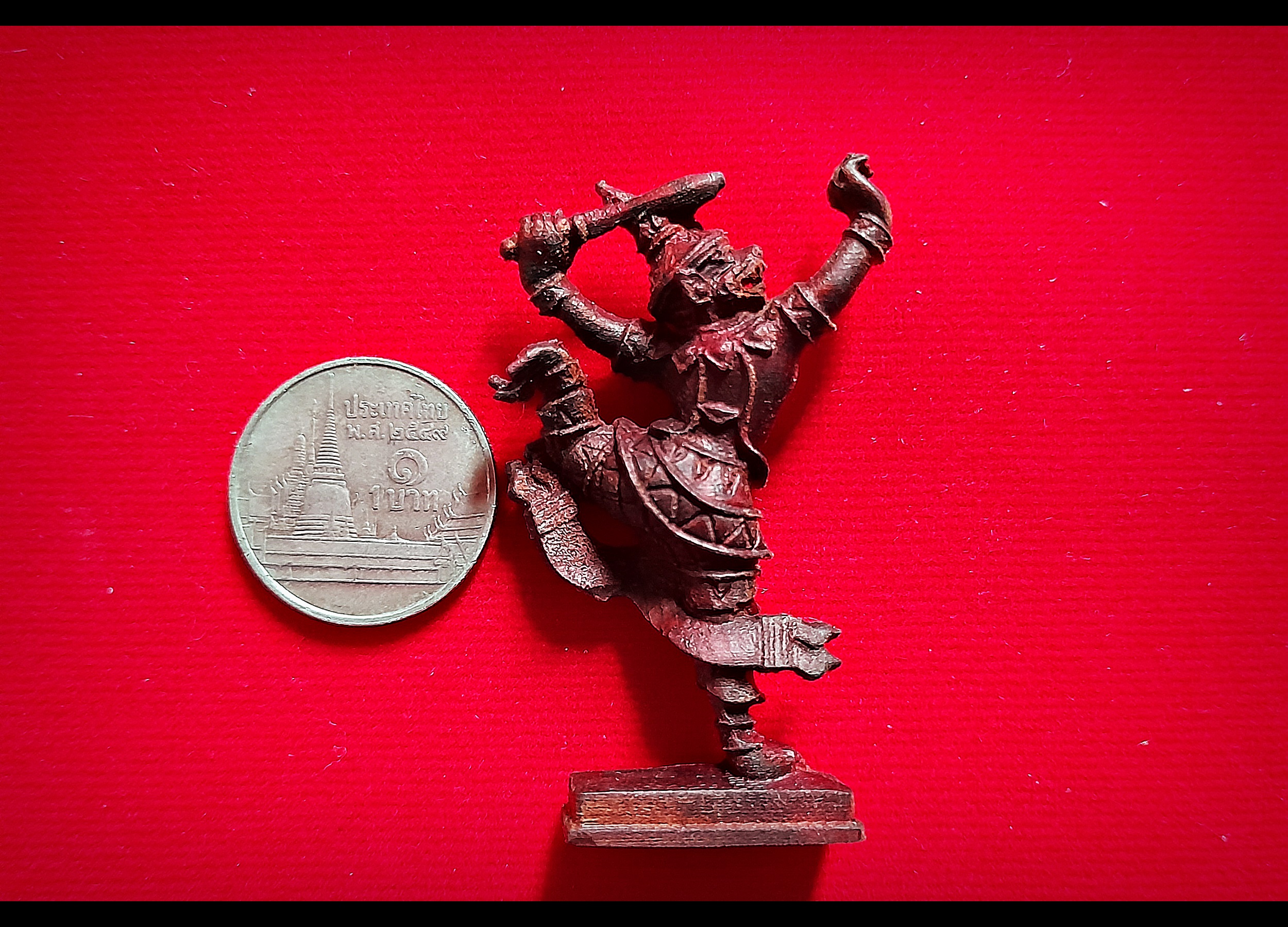 ชุดเครื่องราง เทพพญาวานร ที่มีฤทธิ์เยอะ (#พญาพาลี เนื้อไม้ขนุนฟ้าผ่า #สุครีพหักฉัตร เนื้อไม้พะยูง #องคต เนื้อไม้ขนุนฟ้าผ่า(ฐานบรรจุมวลสาร ผงคชสาร หลวงพ่อดิ่ง วัดบางวัว - ลูกอมหลวงพ่อพริ้ง วัดบางปะกอก) ) ปี2564 #รับประกันแท้ - หลวงพ่อบ๊ะ วัดโพธิ์ลังกา ปลุก