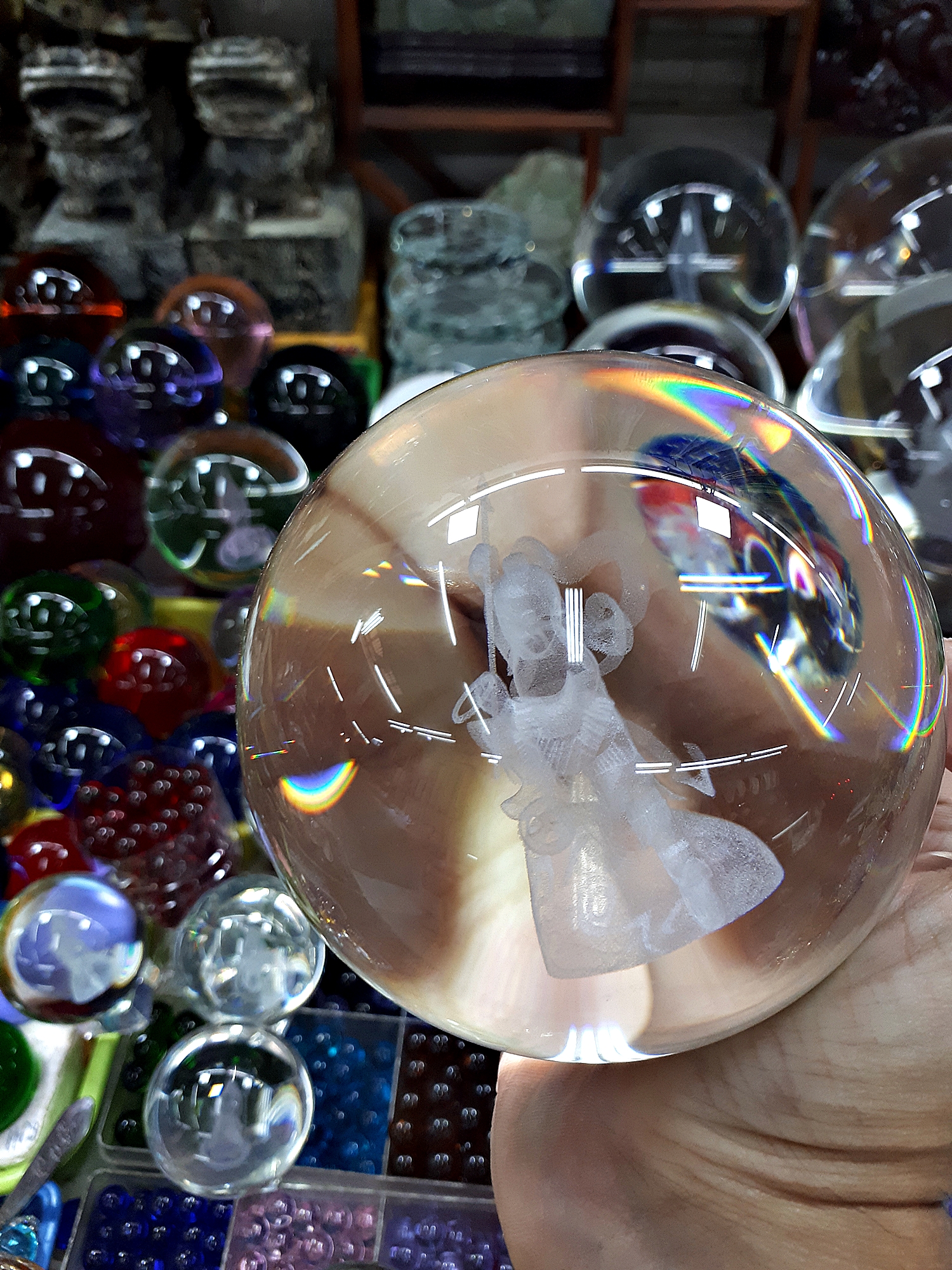 ลูกแก้ว ลายนาจา สีใส (3มิติ ยิงเลเซอร์)