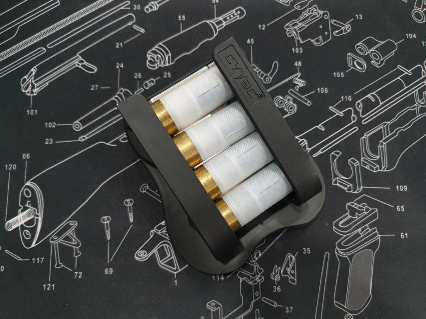 CYTAC thailand ตัวโหลดลูกซอง 12GA สำหรับบรรจุ 4 นัด (เฉพาะตัวโหลด+เพลทเหน็บ)