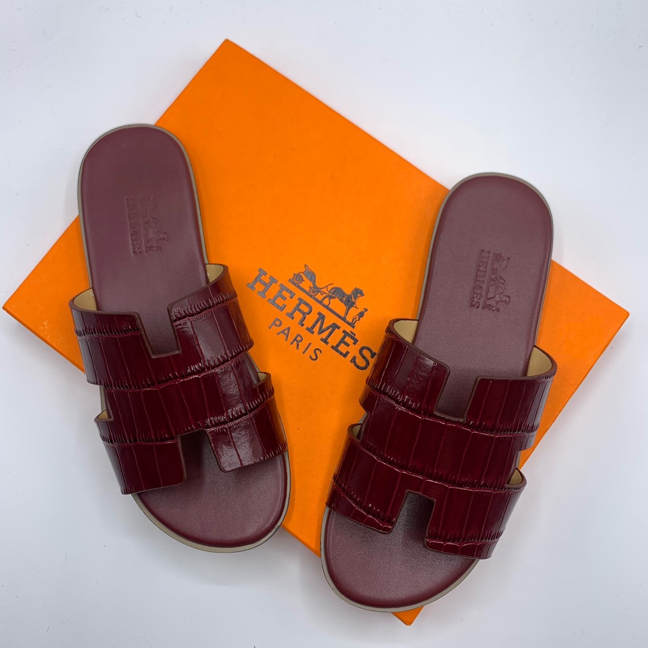 รองเท้าแตะ hm men sandal มีหลายสี หลายแบบ size 38-45 กดดูเพิ่ม