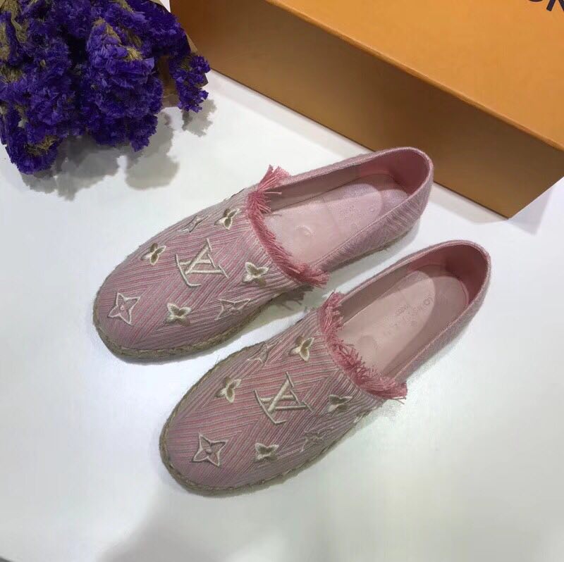 รองเท้า lv espadrilles ผู้หญิง มีหลายแบบหนังแท้