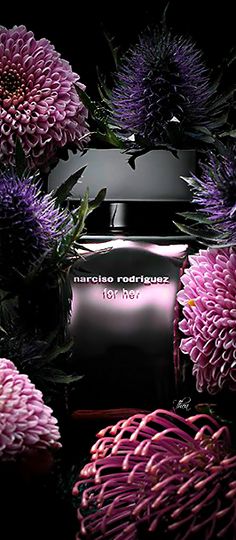 Narciso Rodriguez for Her Musc Collection Eau de Parfum Intense 1mL น้ำหอมกลิ่นเย้ายวนลึกซึ้งน่าหลงใหล ด้วยเสน่ห์ความหอมของมัสก์บริสุทธิ์ชั้นเลิศ ผสานกับความหอมหวานละมุนละไมจากดอกไม้ทรงเสน่ห์อย่างกระดังงา มะลิ และดอกส้ม ทำให้น้ำหอม Limited Edition ขวดนี้จ