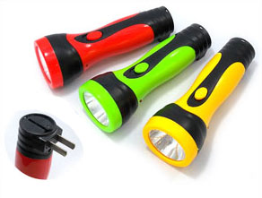 ไฟฉายรีชาร์จ ไฟฉายชาร์จไฟบ้านได้ สีสันสดใส ไฟฉาย LED ชาร์จได้ ราคาถูก