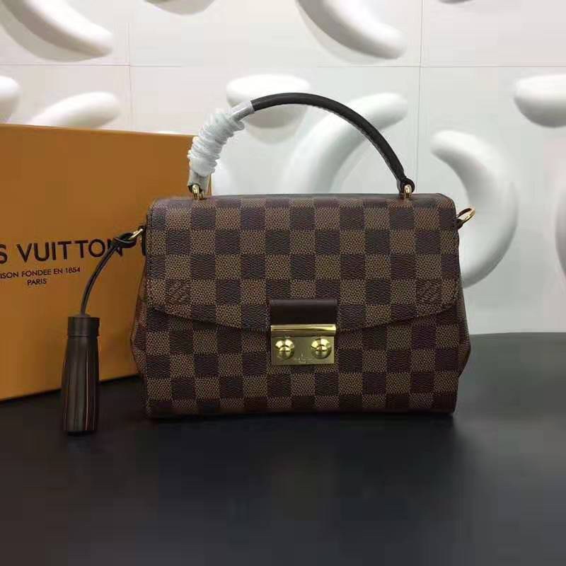 กระเป๋า lv croisette 10 นิ้ว