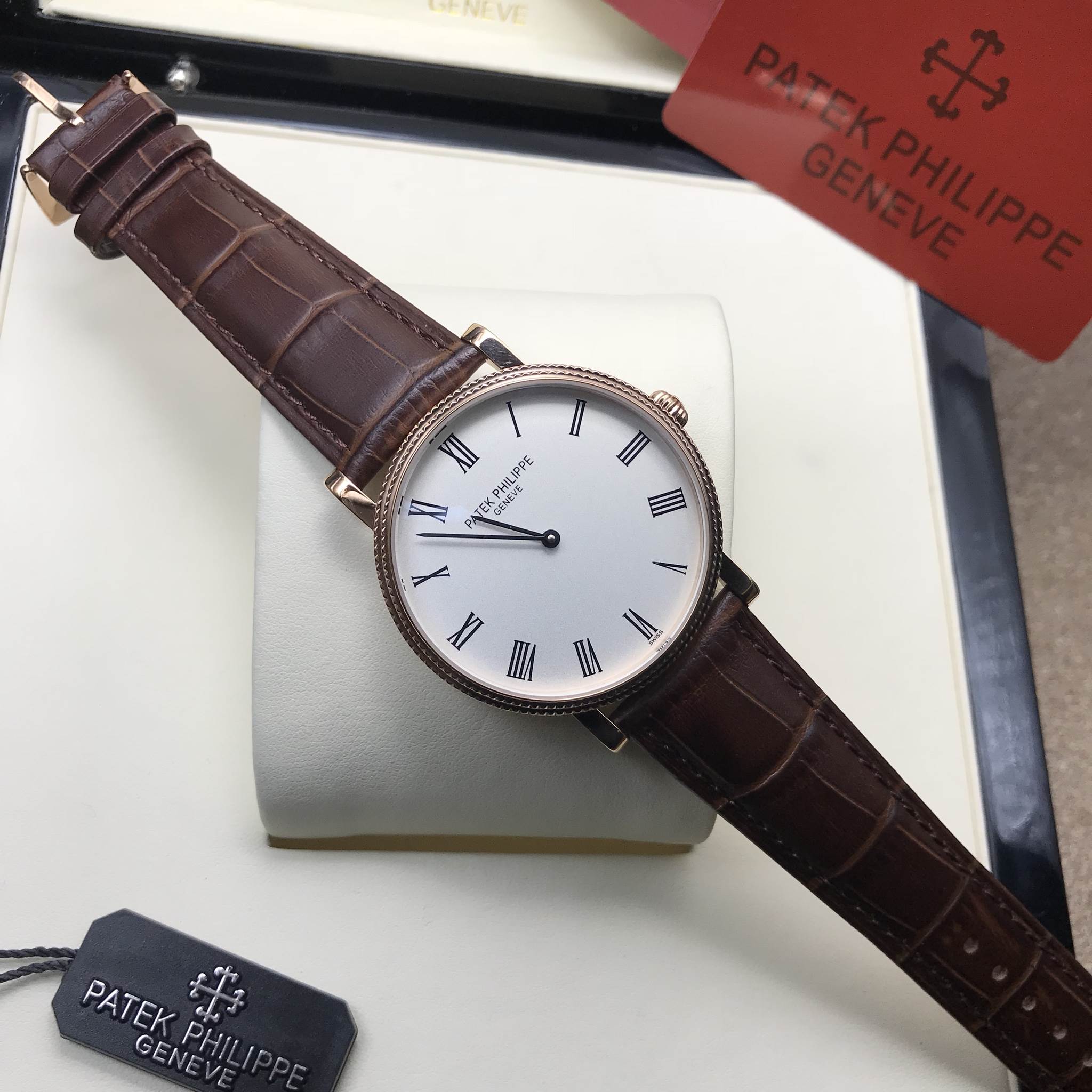 นาฬิกา Patek Philippe Calatrava 5120 - Stainless Case Mirror Swiss
