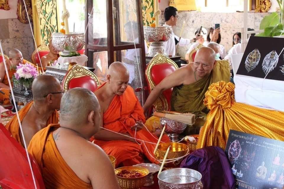 พญาครุฑ เนื้อทองทิพย์ หลวงปู่เส็ง วัดบางนา (ย้อนยุค) ปี2563