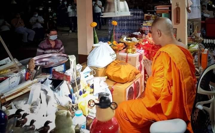 พระสังข์ (ขนาดเล็ก พกพา สามารถใส่ยอดน้ำได้จริง) เนื้อโลหะสัมฤทธิ์ #จารยันต์ #ตอกโค็ด ปี2565 #รับประกันแท้