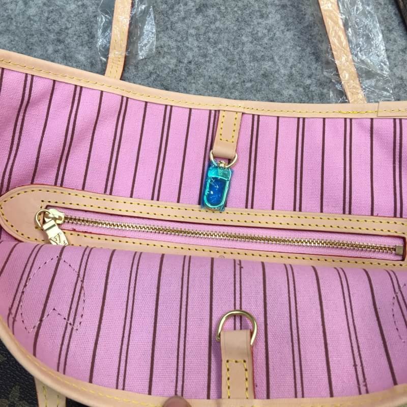 กระเป๋า l neverfull mm monogram canvas ด้านในชมพู