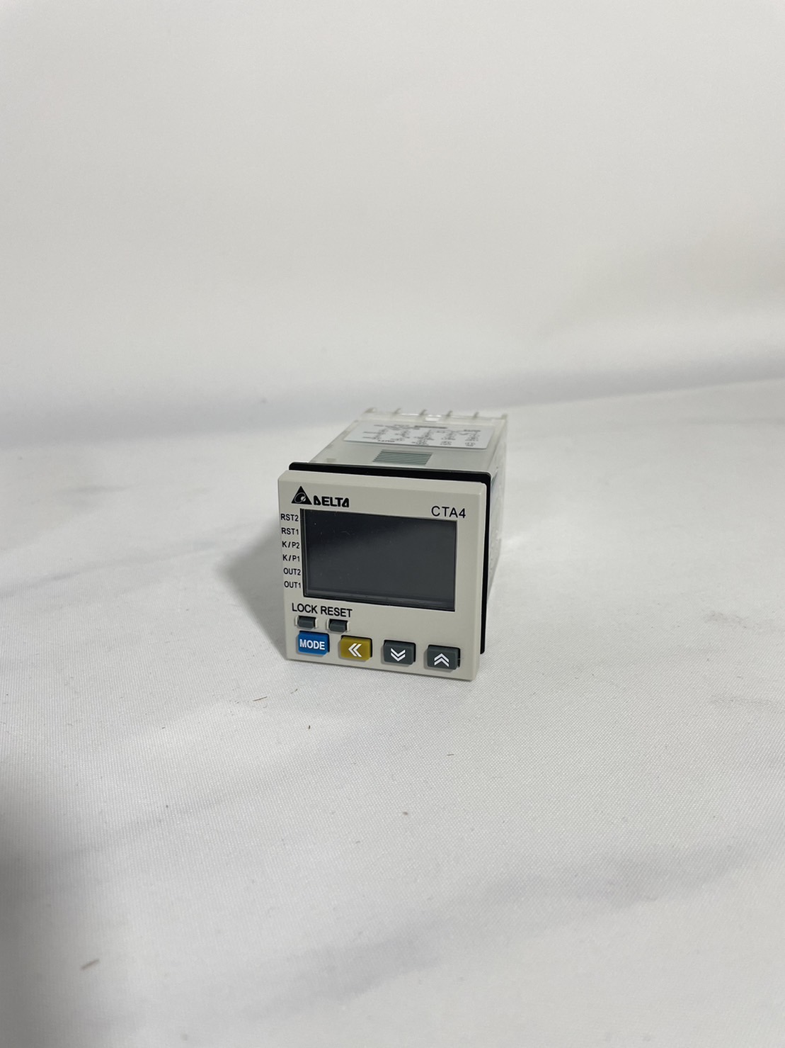 Delta Timer/Counter/Tachometer Model: CTA4100A Output Relay