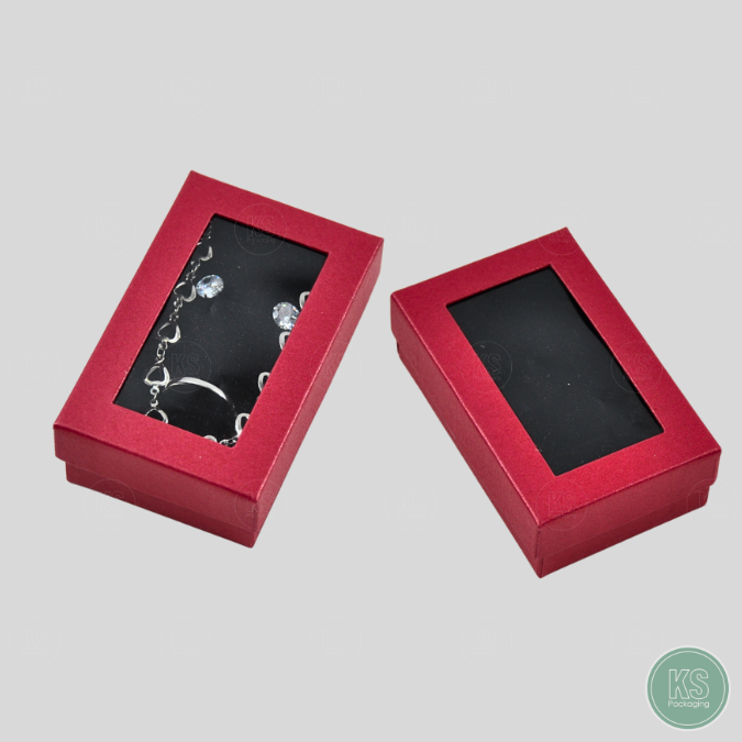 กล่องกระดาษใส่เครื่องประดับ แบบฝาใส สีแดงเงา ขนาด 5x8.5x2.8 cm เก็บแหวน ต่างหู สร้อย มองดูสวยงาม