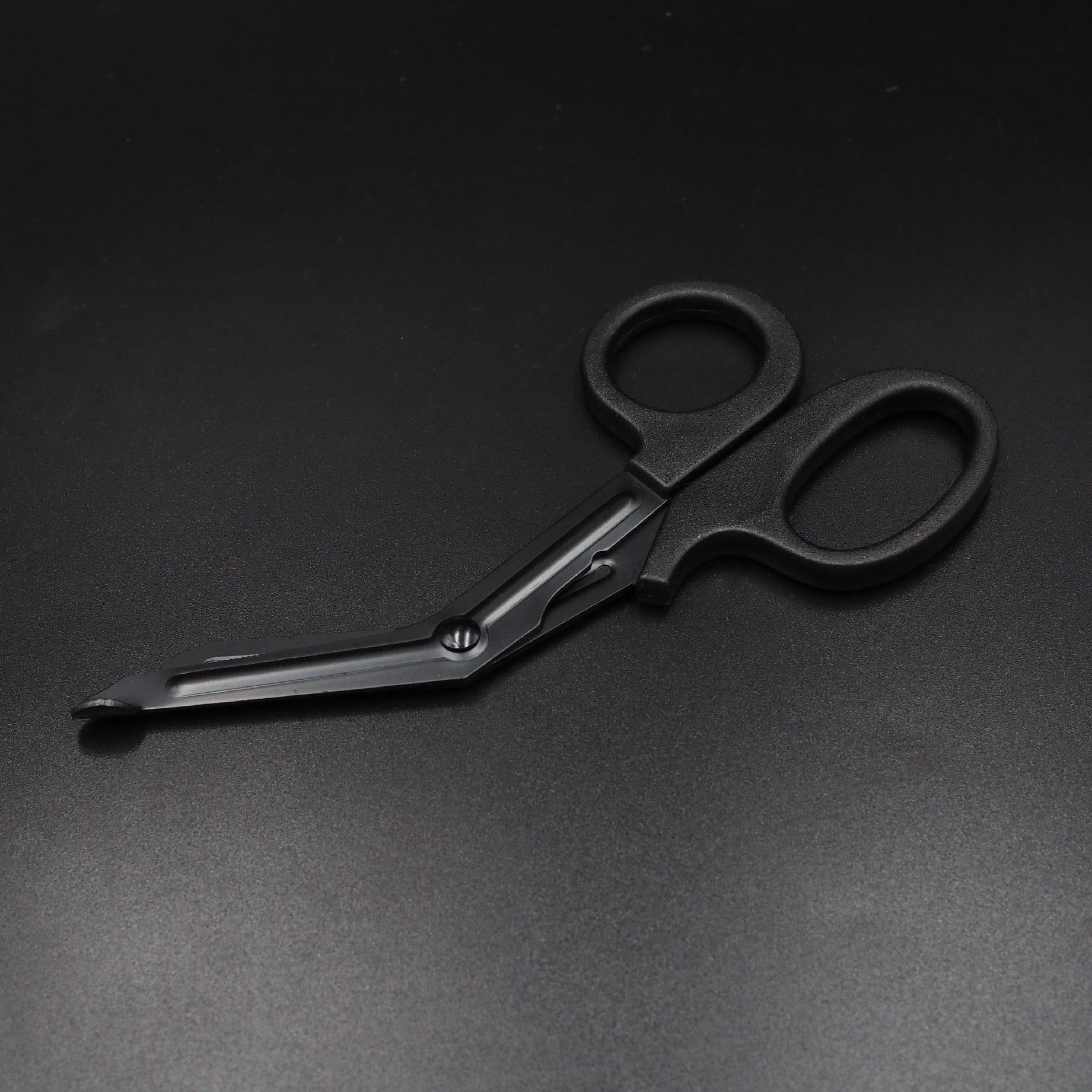 กรรไกร First AID WOSPORT (K0080) ดำ