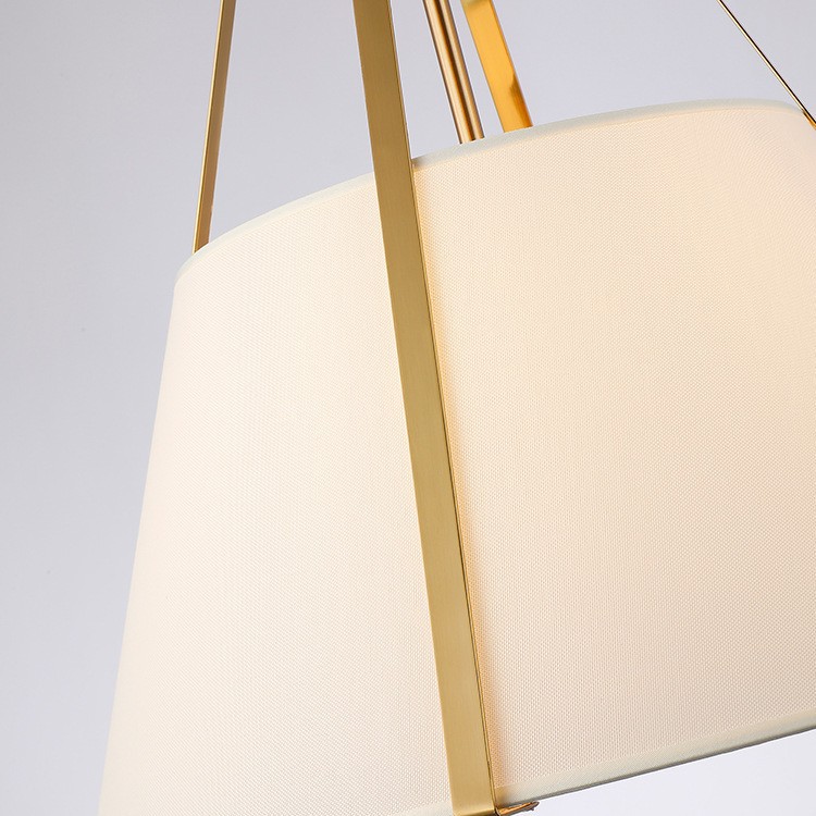 โคมไฟแขวนเพดานโป๊ะผ้าทรงกรวยตัด เสริมโครงเหล็กด้านนอก มีแผ่นกรองแสงด้านล่าง [PDFB-8444]